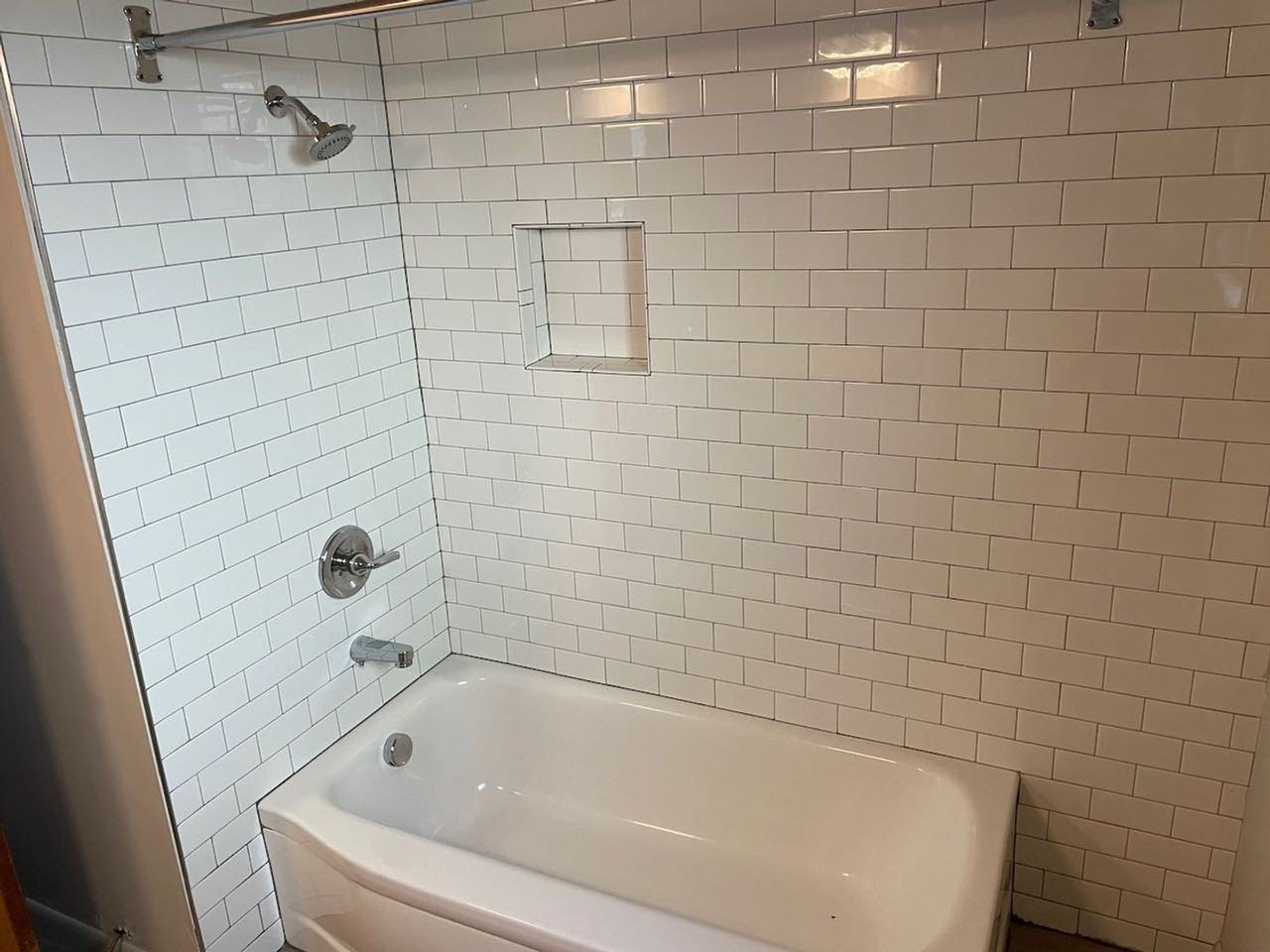 4911 Ne 27th Ave - Photo 5 of 17