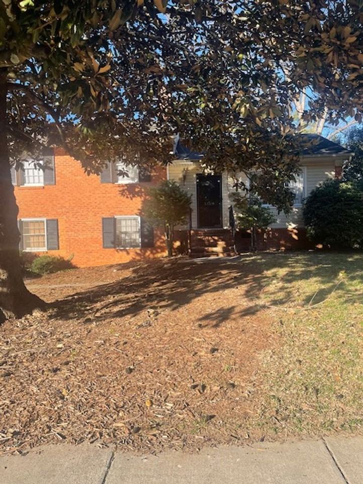 5169 Murrayhill Rd - Photo 3 of 27