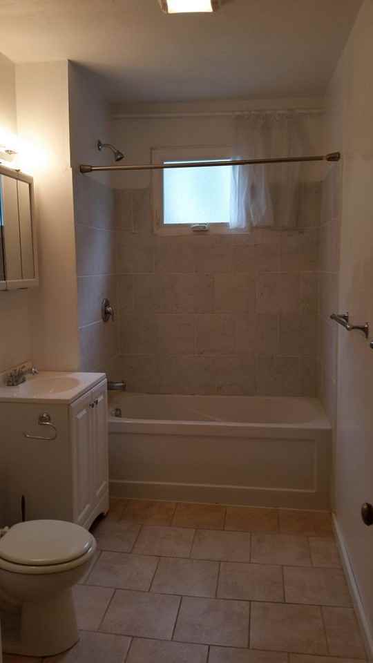 116 Trinity Pl - Photo 2 of 12