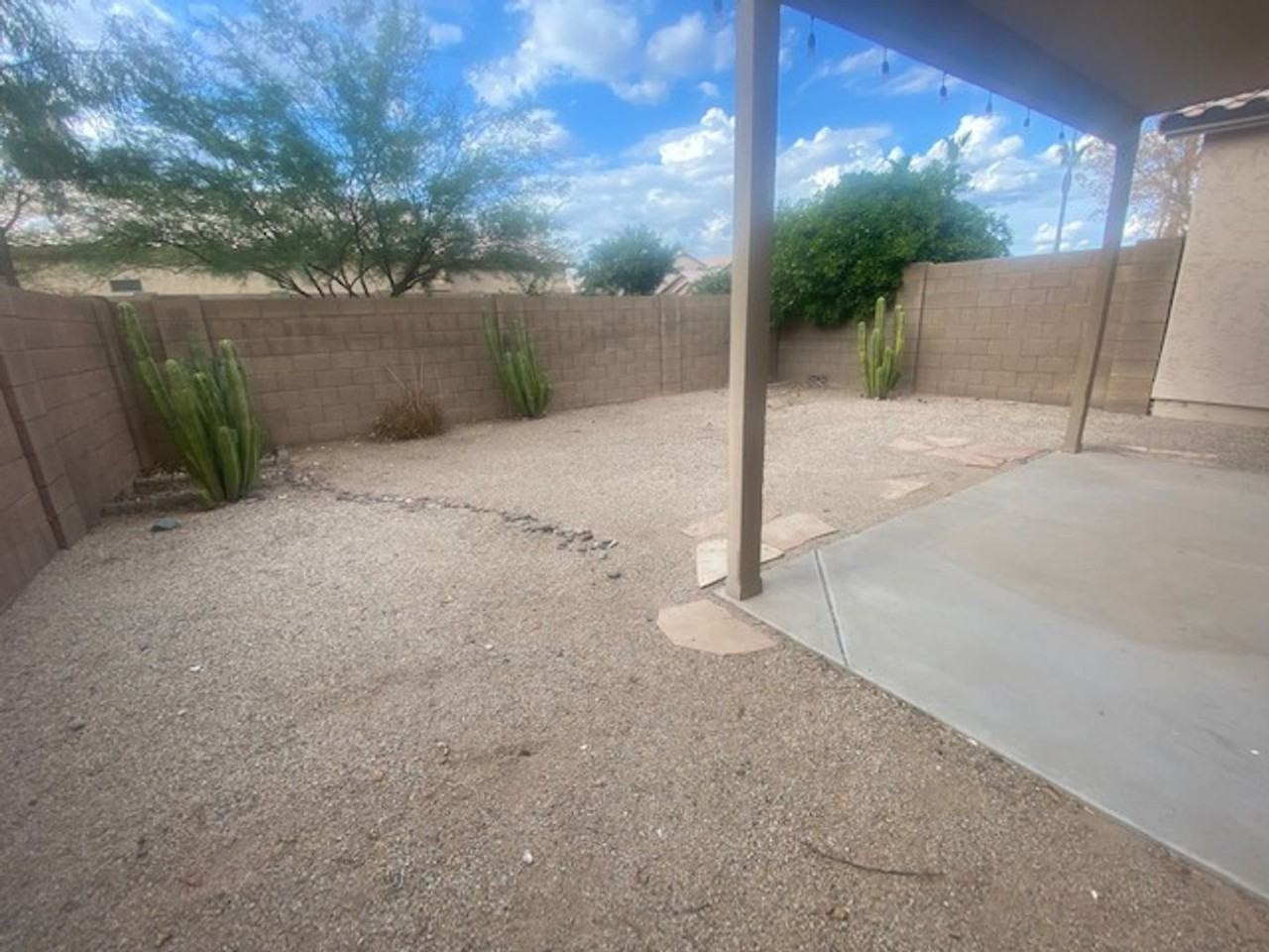 10050 E Carmel Ave - Photo 4 of 33