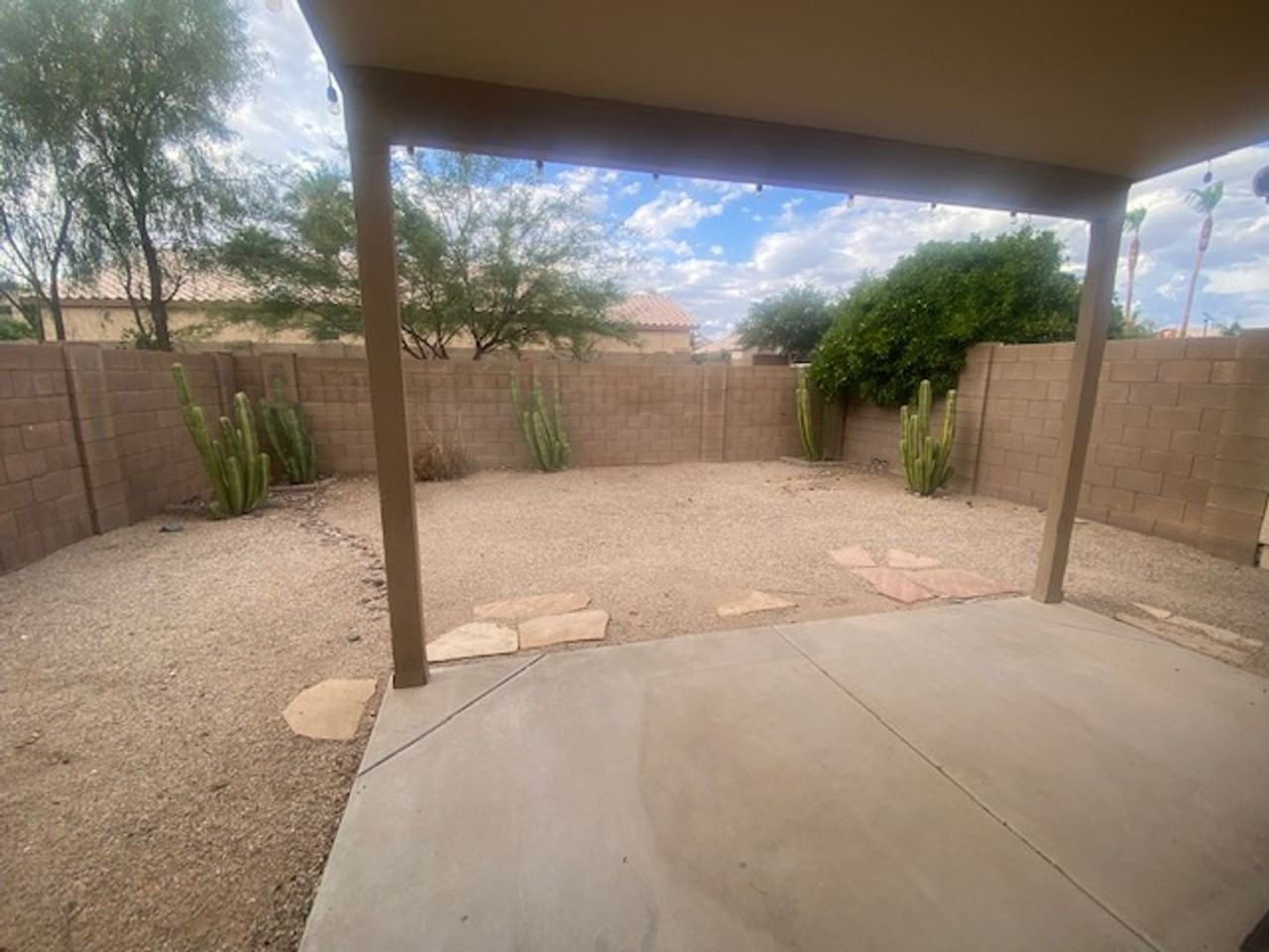 10050 E Carmel Ave - Photo 6 of 33
