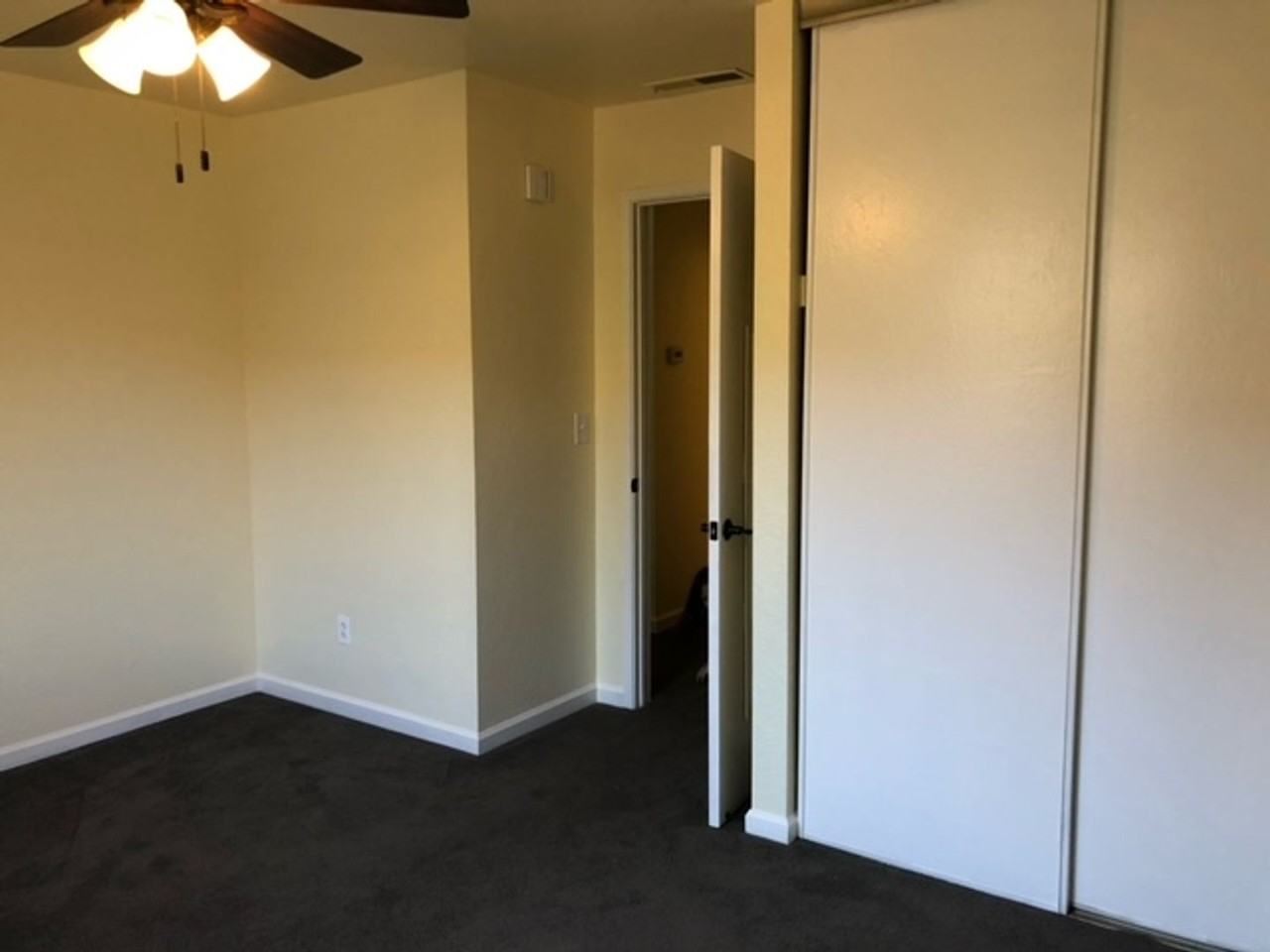 1101 Ellis Ct - Photo 7 of 11