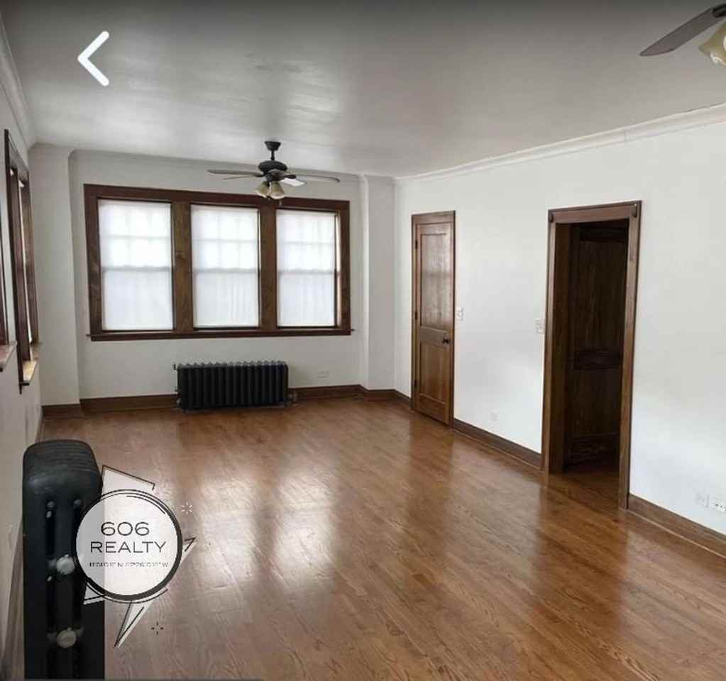 Beautiful Berwyn Apartments on Maple! - Photo 5 of 23