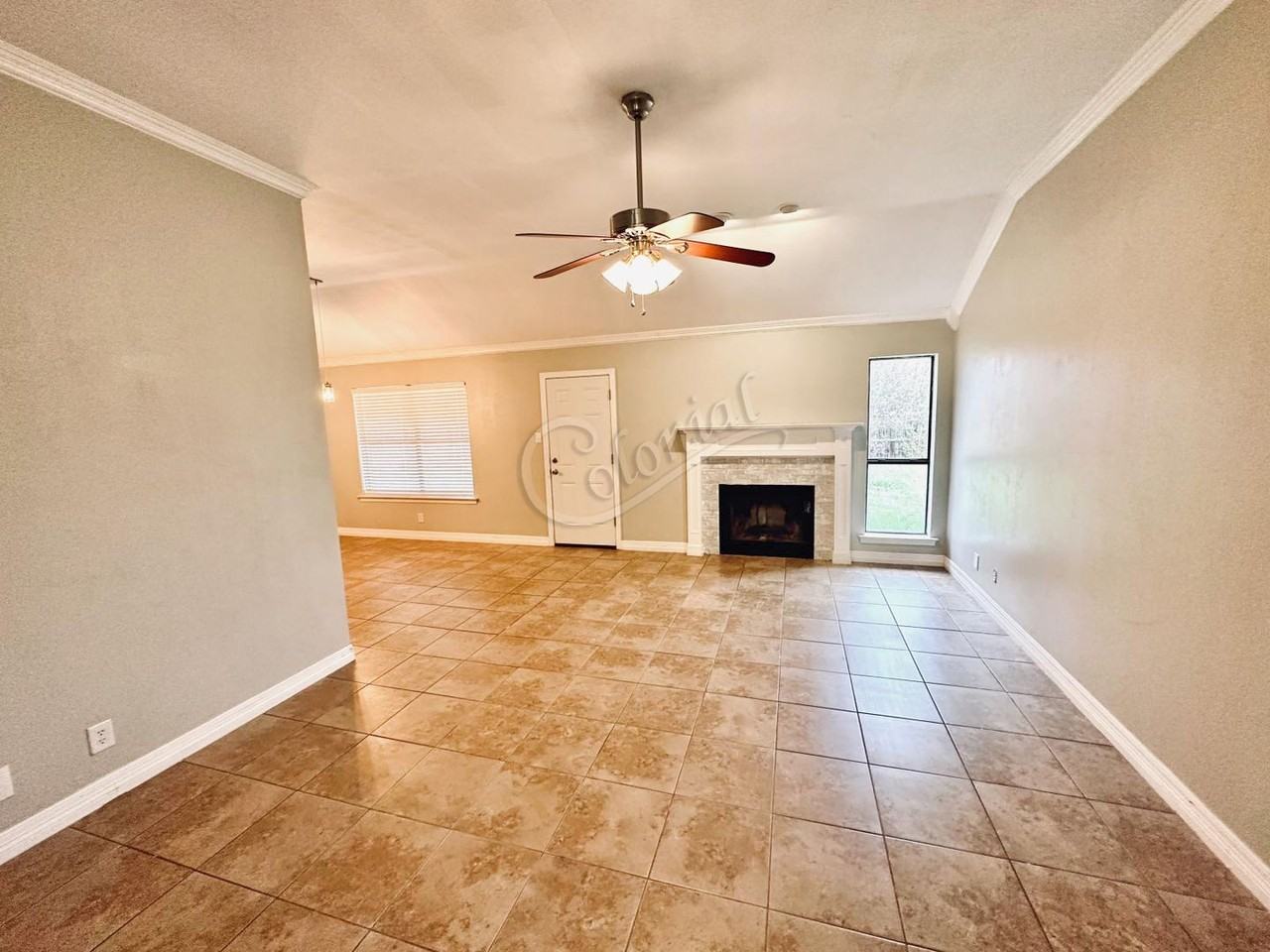 5010 James Loop - Photo 3 of 18