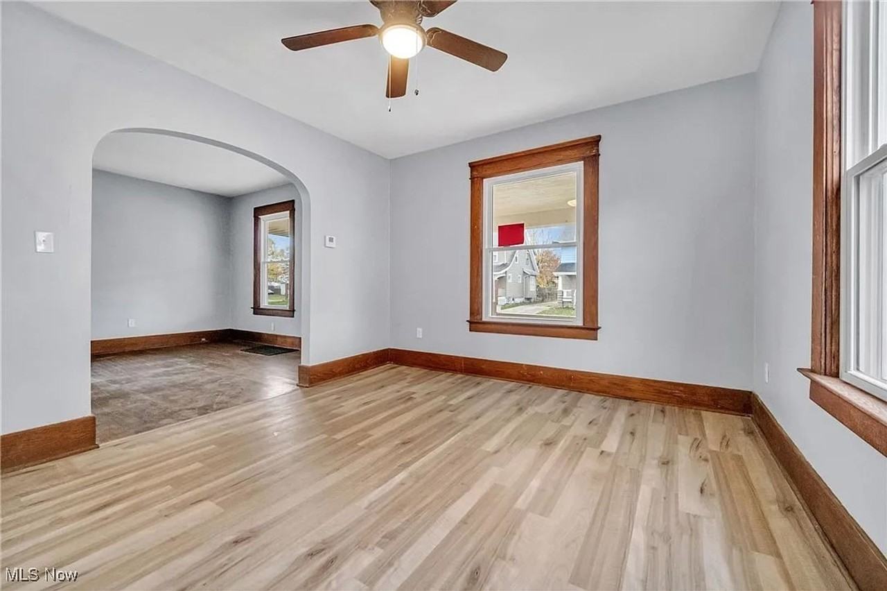 412 W 28th St - Photo 5 of 15