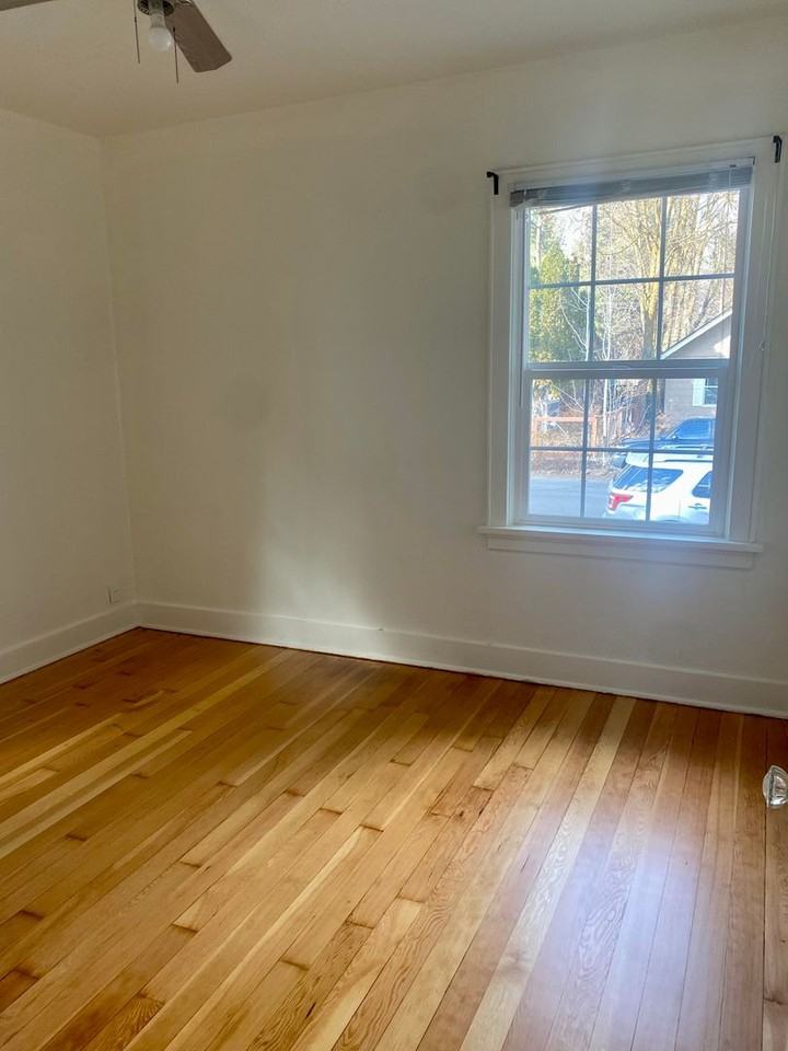 814 E 10th Ave - Photo 6 of 12