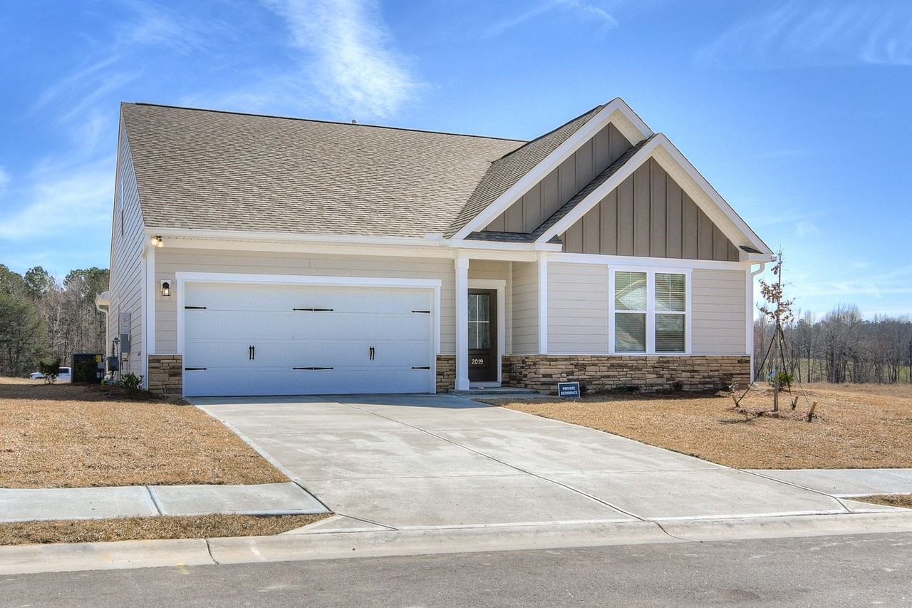 2019 Saylor Ln - Photo 2 of 39