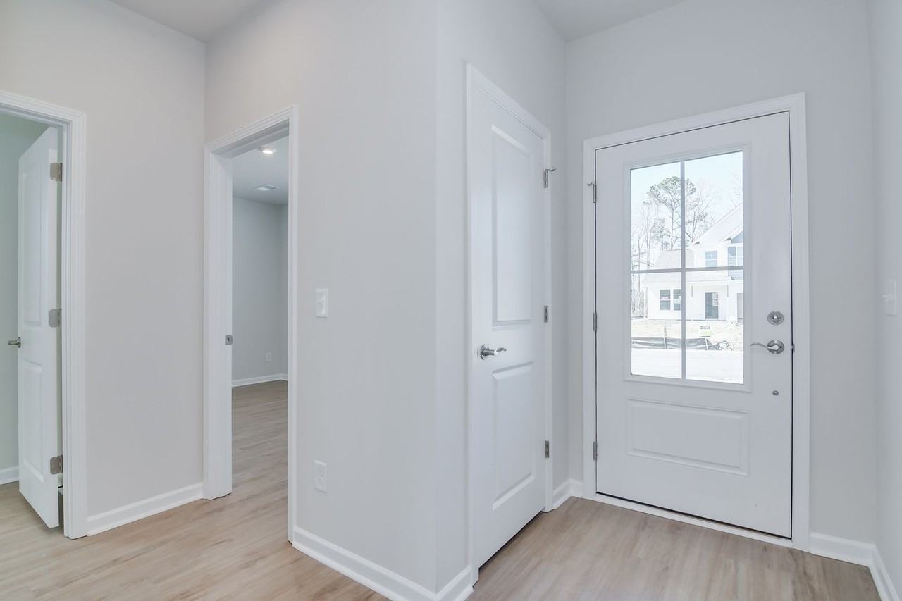 2019 Saylor Ln - Photo 6 of 39