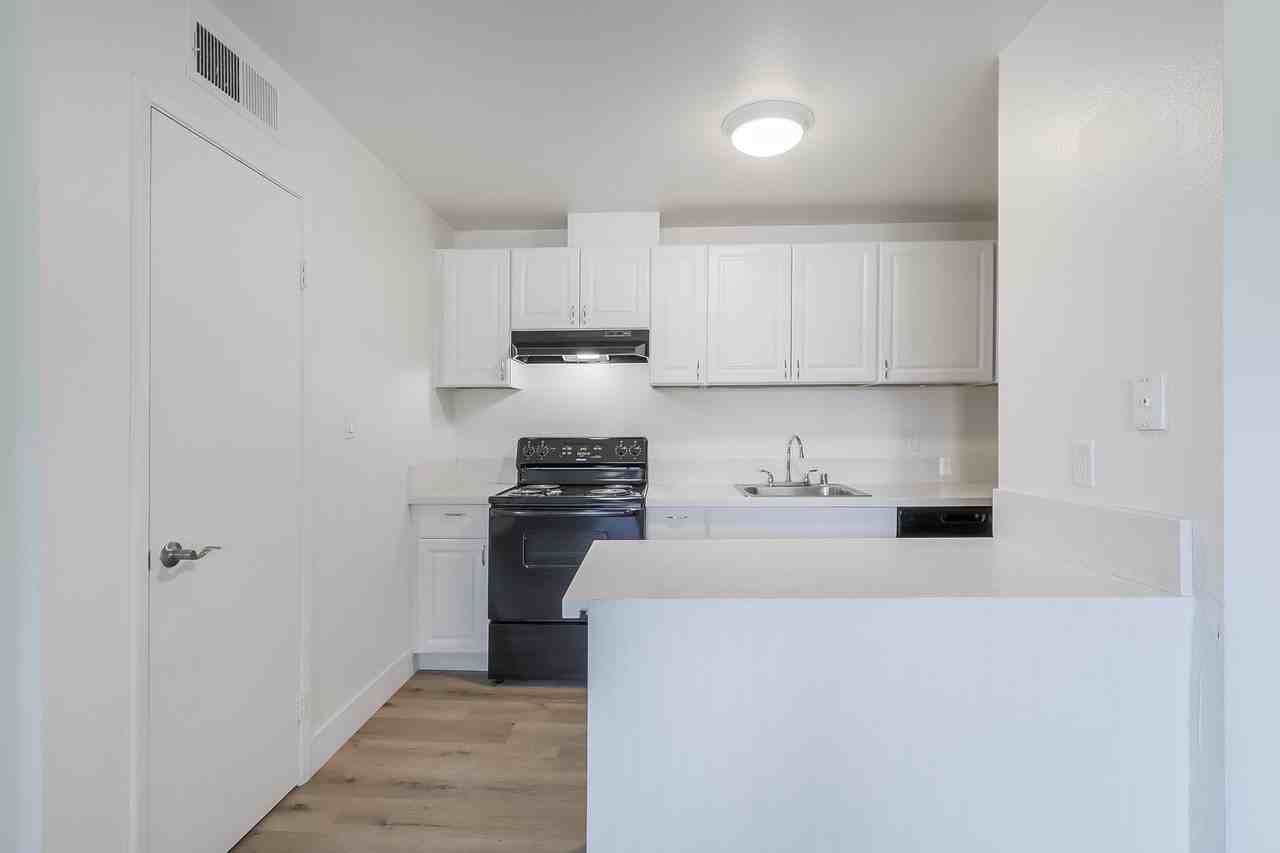 Northwood Apartments - Photo 3 of 27