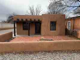 featured image of 210 Delgado St