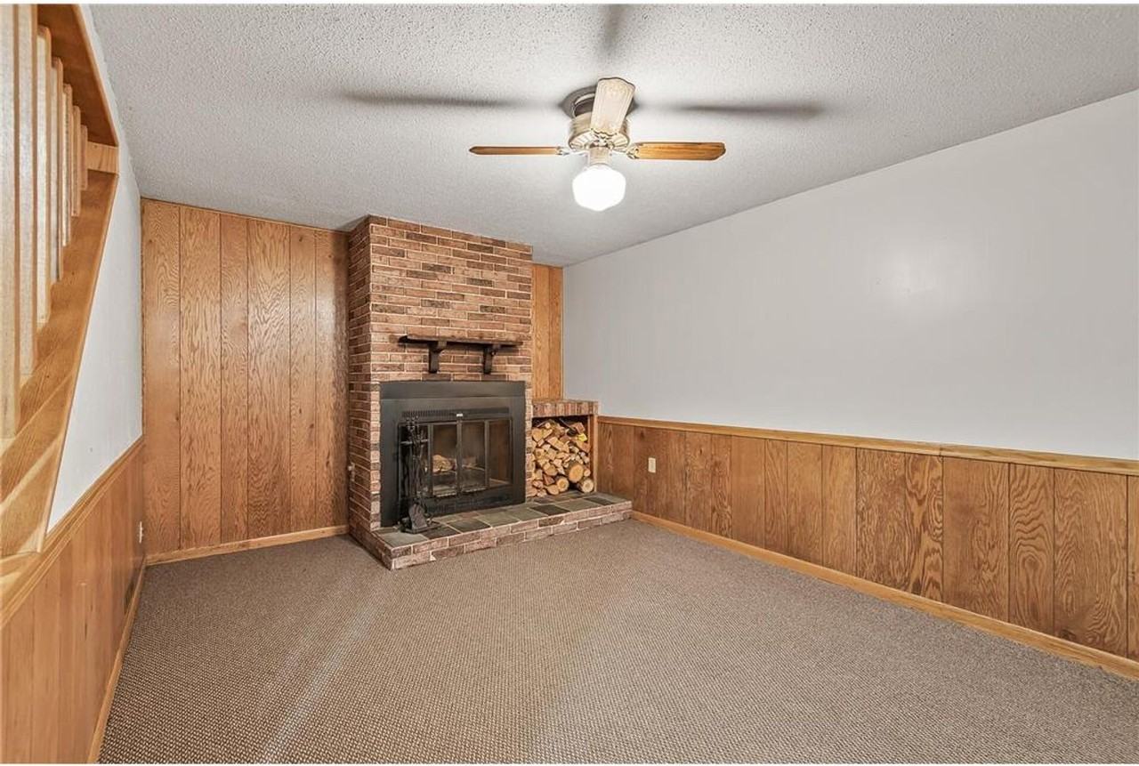 4613 Aquila Ave N - Photo 7 of 17