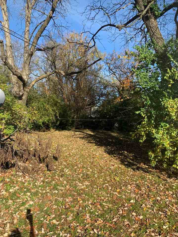 620 N Jeffries St - Photo 2 of 10