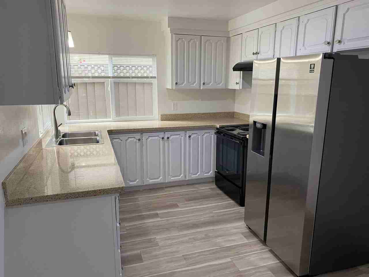 134 Nashua Ct - Photo 2 of 12