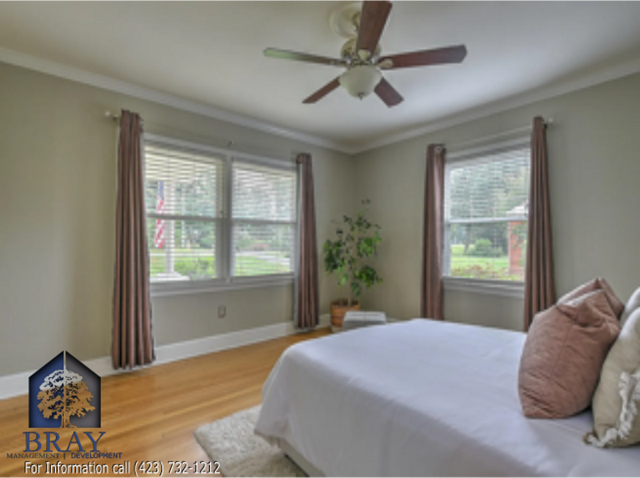 2833 W Walnut St - Photo 7 of 10