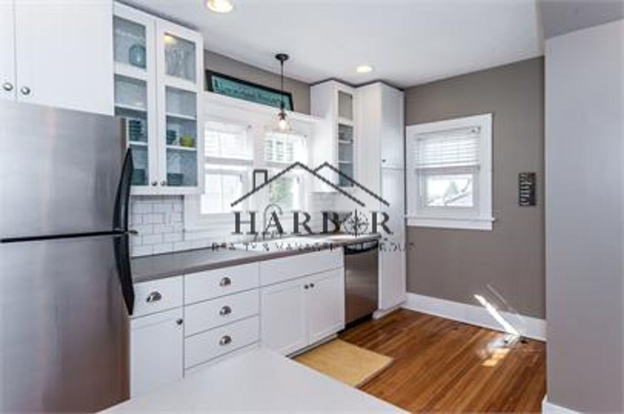 1124 2nd St Nw - Photo 2 of 12