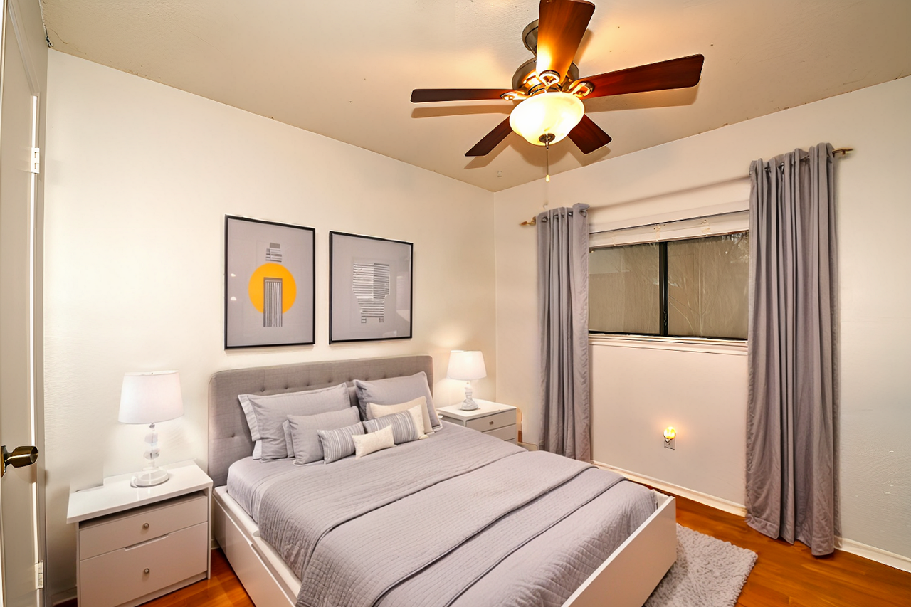 16426 Alwick Ln - Photo 4 of 24