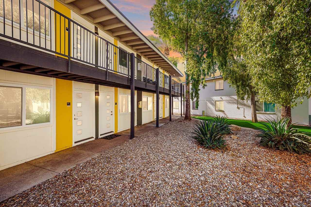 Apara Apartments - Photo 3 of 50