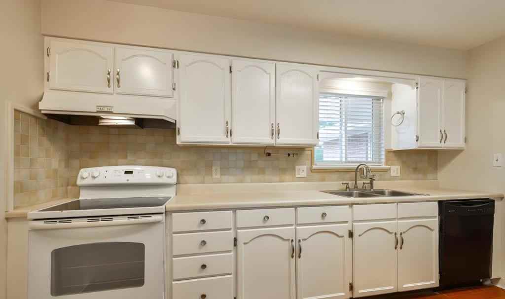 2600 Tulane Dr - Photo 3 of 11