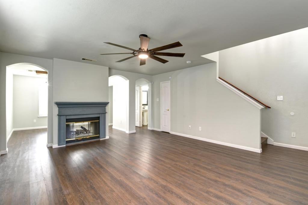 8609 Muir Dr - Photo 4 of 28