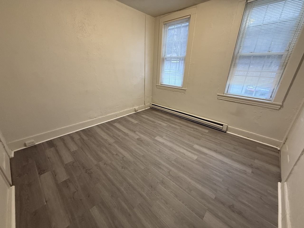 114 S Prince St #1 - Photo 3 of 20