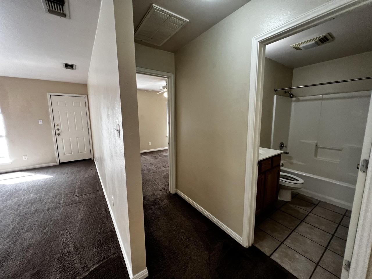 1223 Clyde St #1 - Photo 2 of 16