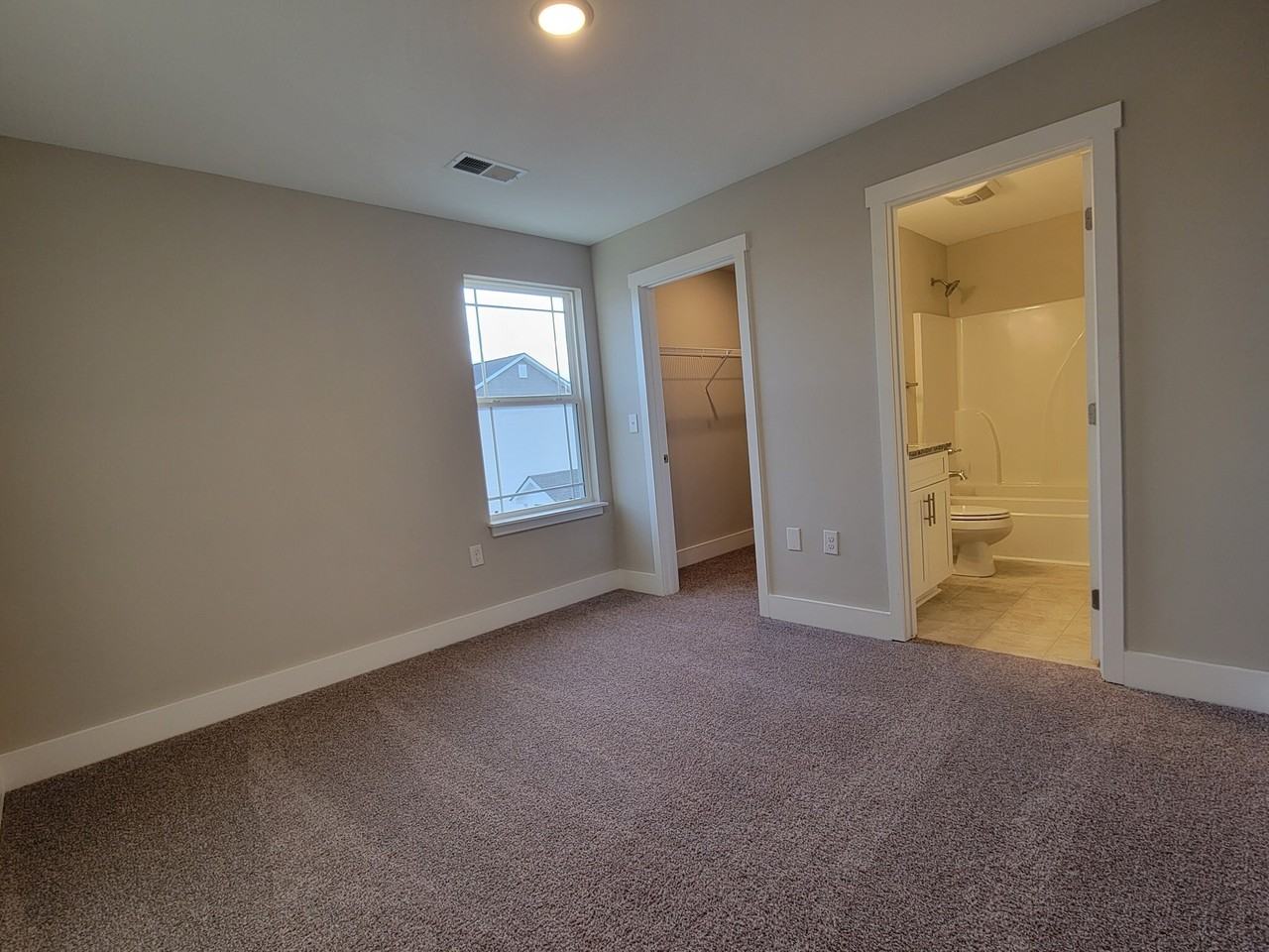 4000 Angelica Ct #1 - Photo 5 of 9
