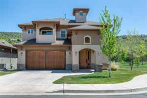 featured image of 102 Via Tuscana