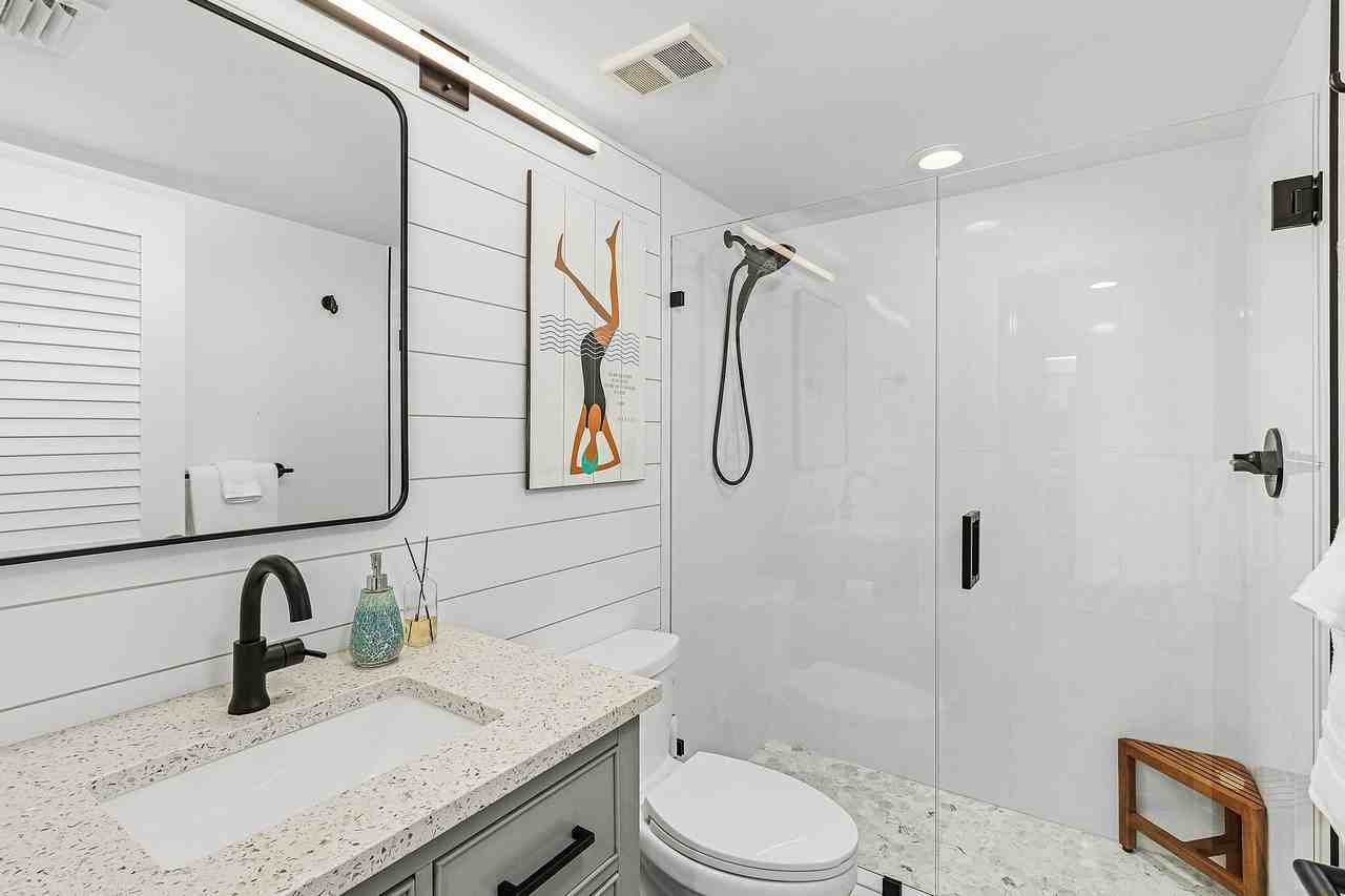 50 Seagate Dr #302B - Photo 5 of 26