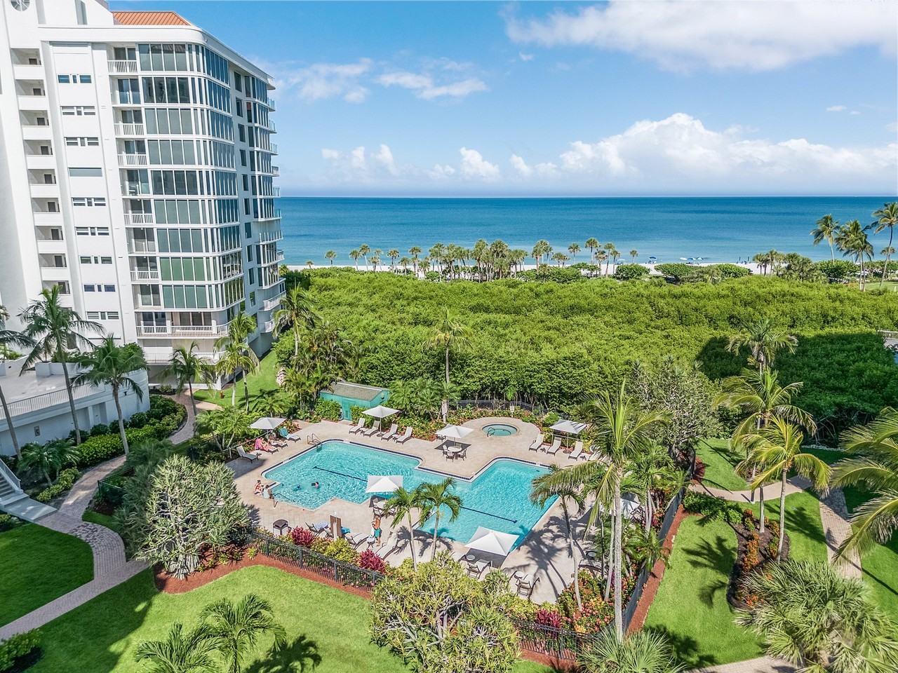 50 Seagate Dr #302B - Photo 2 of 26