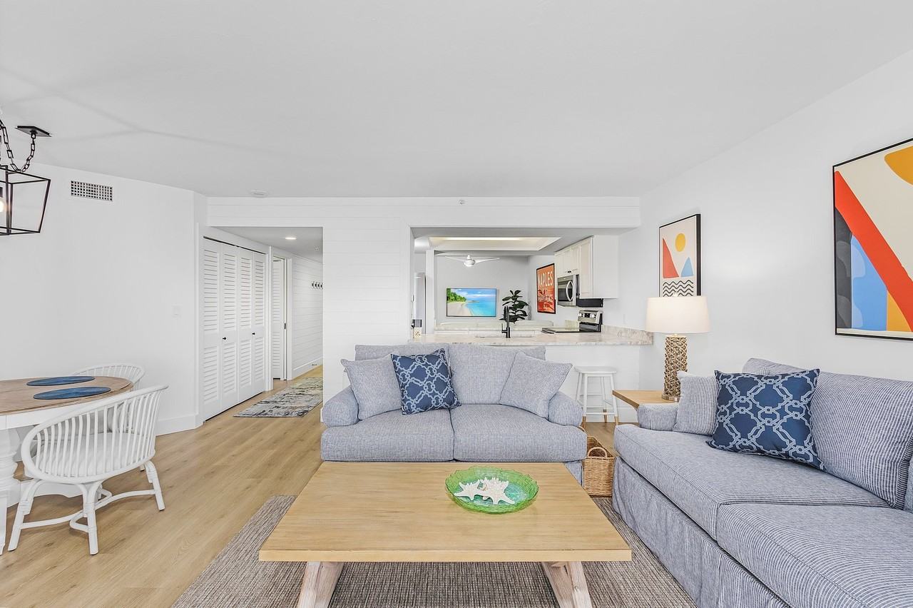 50 Seagate Dr #302B - Photo 2 of 26