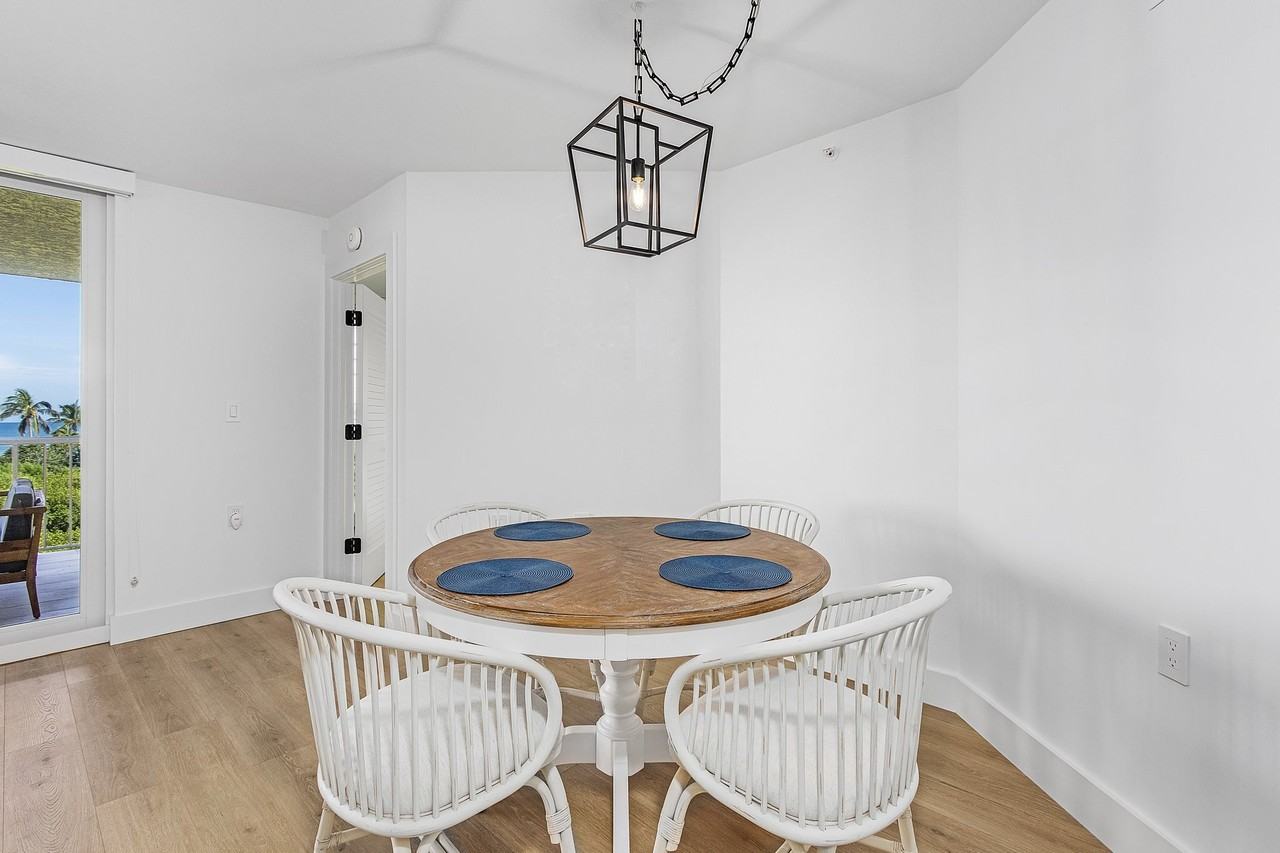 50 Seagate Dr #302B - Photo 3 of 26