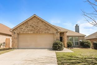 1429 Hawk Valley Dr - Photo 1 of 1