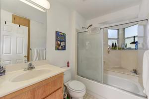 featured image of 640 Adams St Apt 4 #Apt 4