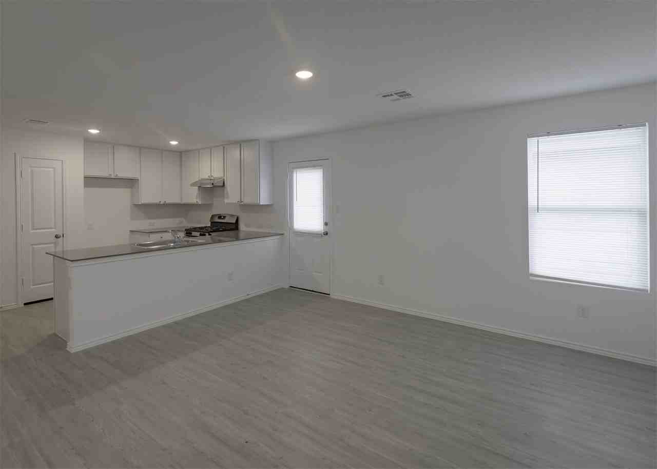 5937 San Geronimo - Photo 3 of 20