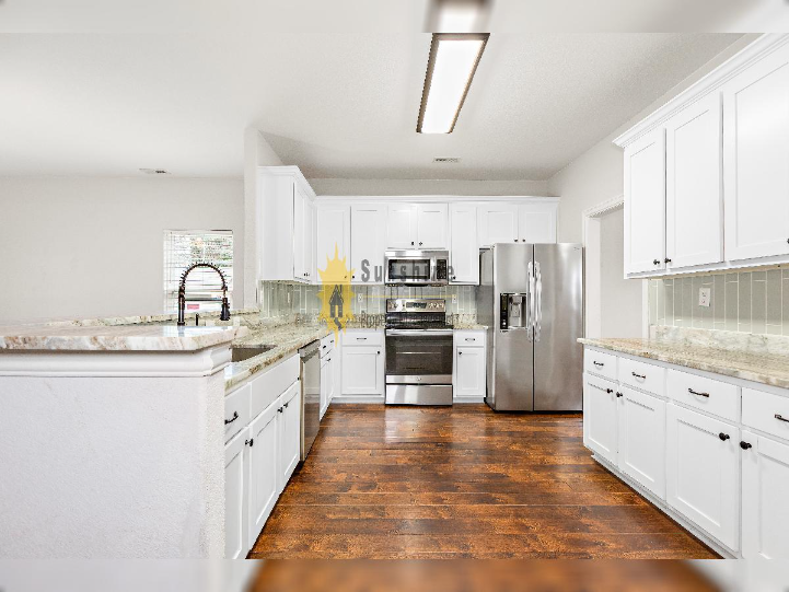 235 Bellamy Ave - Photo 3 of 11