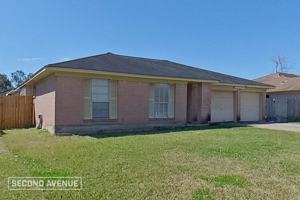 featured image of 12006 Pompton Dr