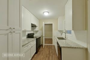 featured image of 2405 Pomona Dr
