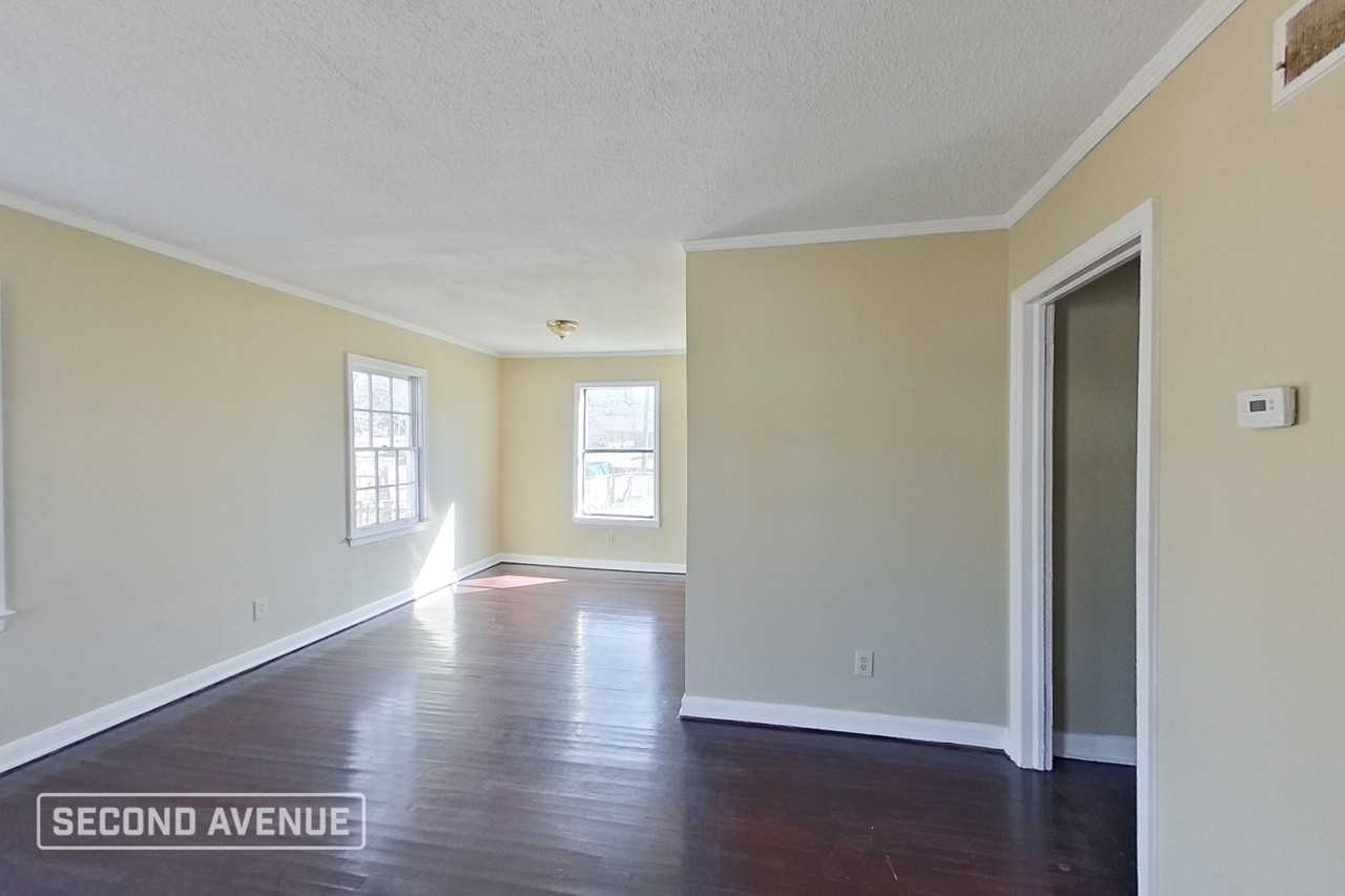 1424 S Highland St - Photo 4 of 20