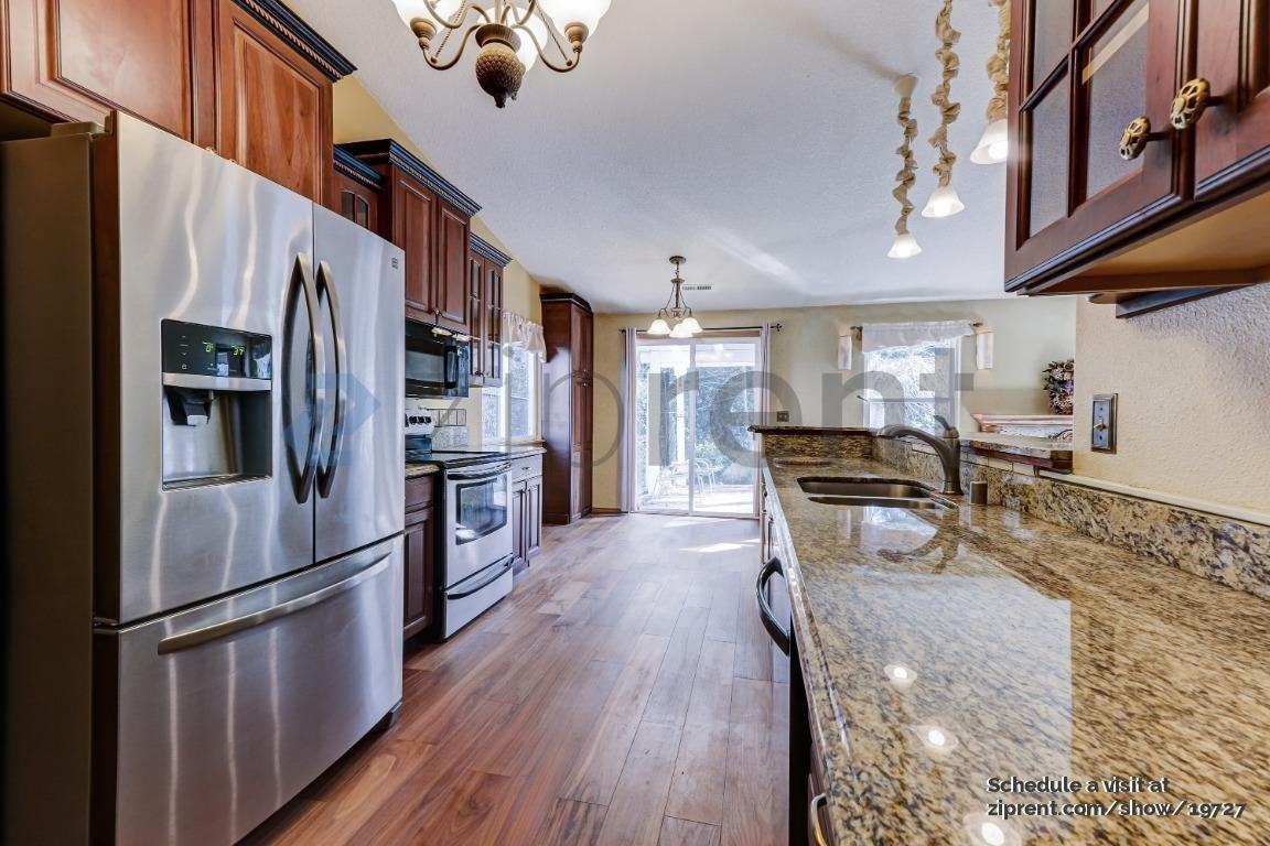 10601 Ne 45th Ave - Photo 6 of 18