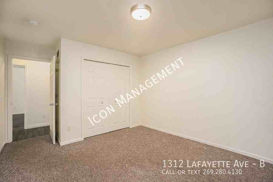 1312 Lafayette Ave #B - Photo 5 of 17