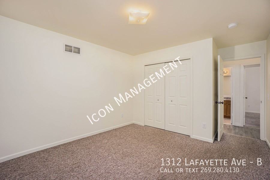 1312 Lafayette Ave #B - Photo 7 of 17