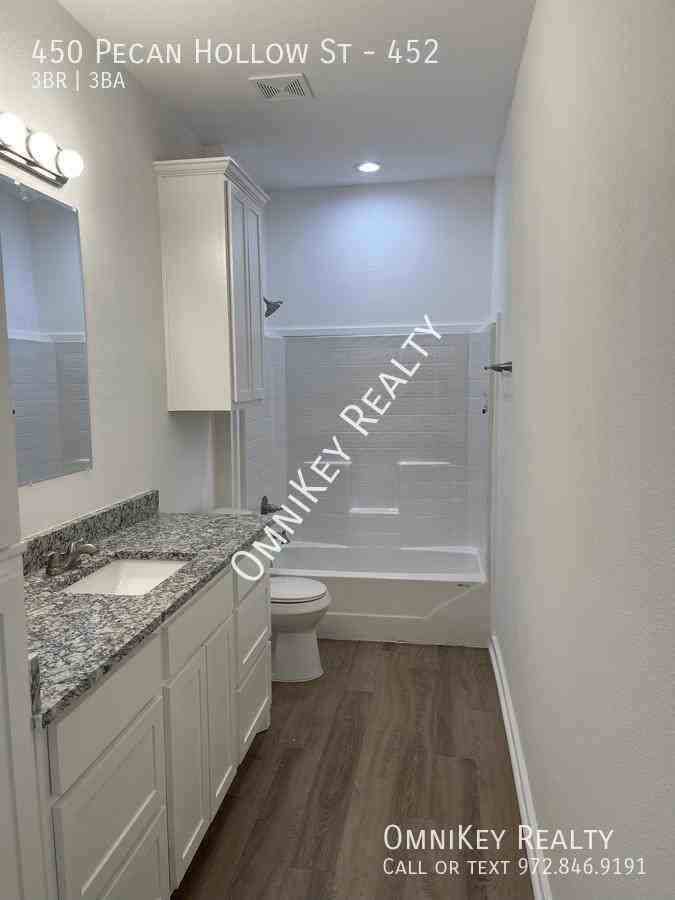 450 Pecan Hollow St #452 - Photo 5 of 9