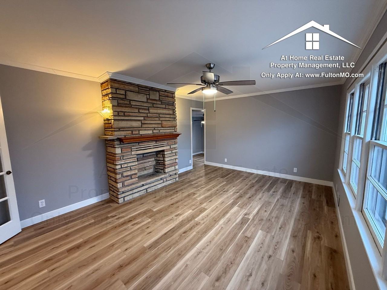 1815 Fairground St - Photo 4 of 47