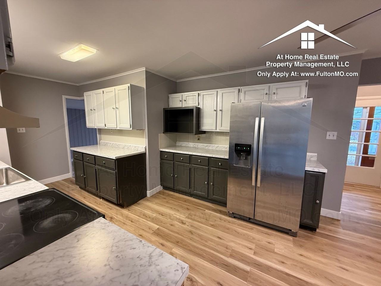 1815 Fairground St - Photo 7 of 47