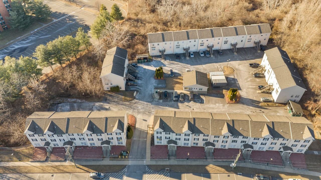 Pine Rock Student Living - Photo 3 of 45