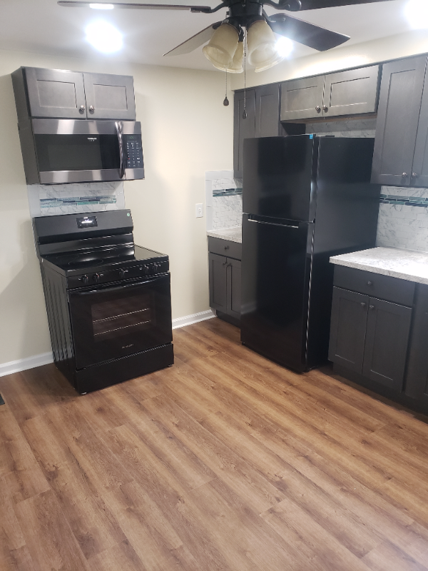 455 North Ave - Photo 2 of 15