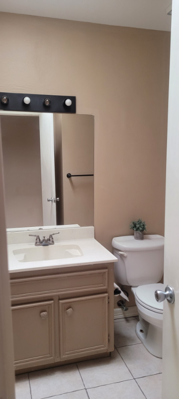 1900 Lark Ave - Photo 4 of 12