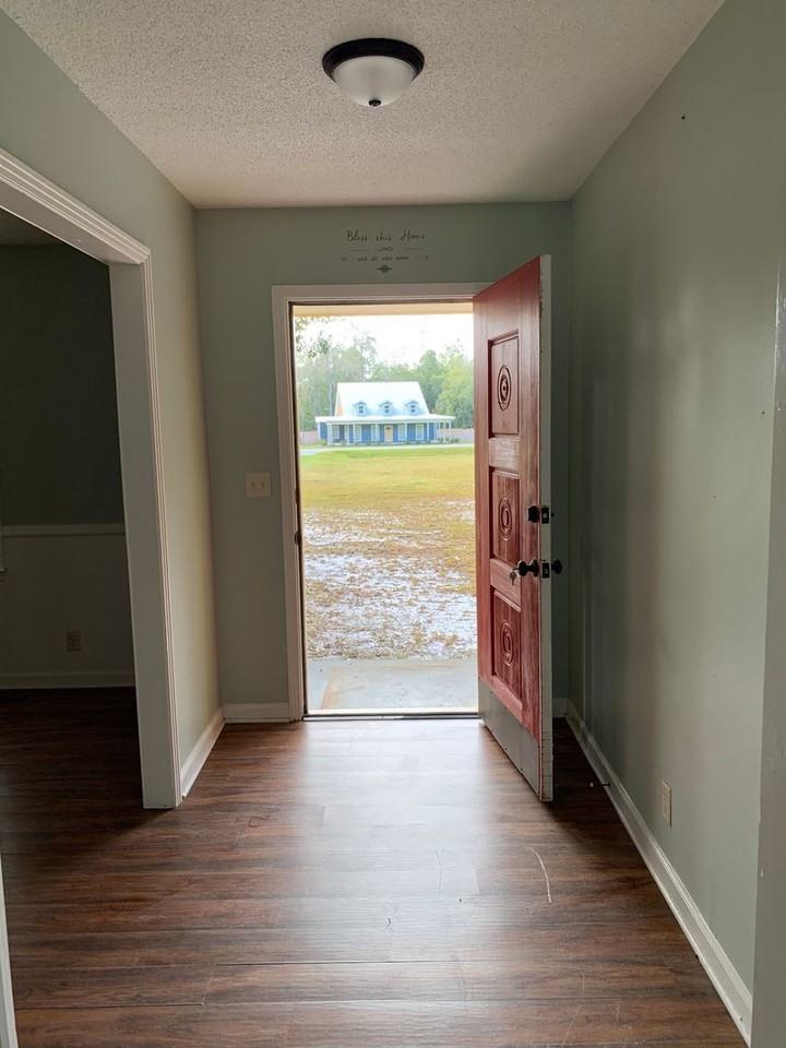 5550 School House Pond Rd - Photo 3 of 17