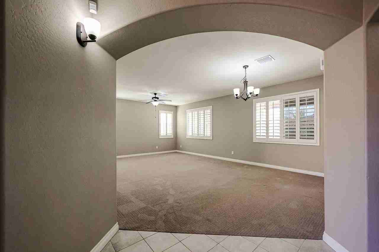 131 E Havasu Pl - Photo 5 of 50