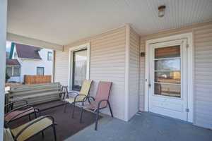 featured image of 1411 1407, 1409, 1411 Main St